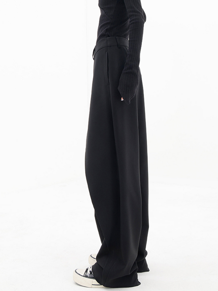 Yuri - Modern Baggy Trousers