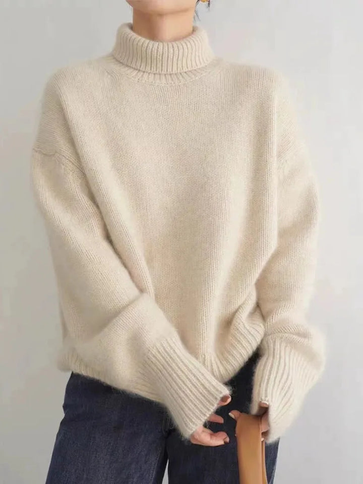 Maya - Soft Turtleneck Sweater