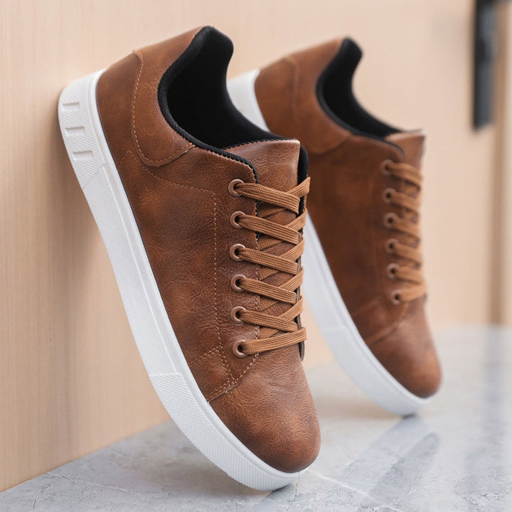 Avid | Leather Sneakers